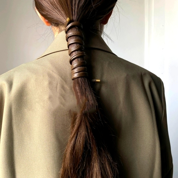 NEW! Hair Accessories - Picture 4 of 6